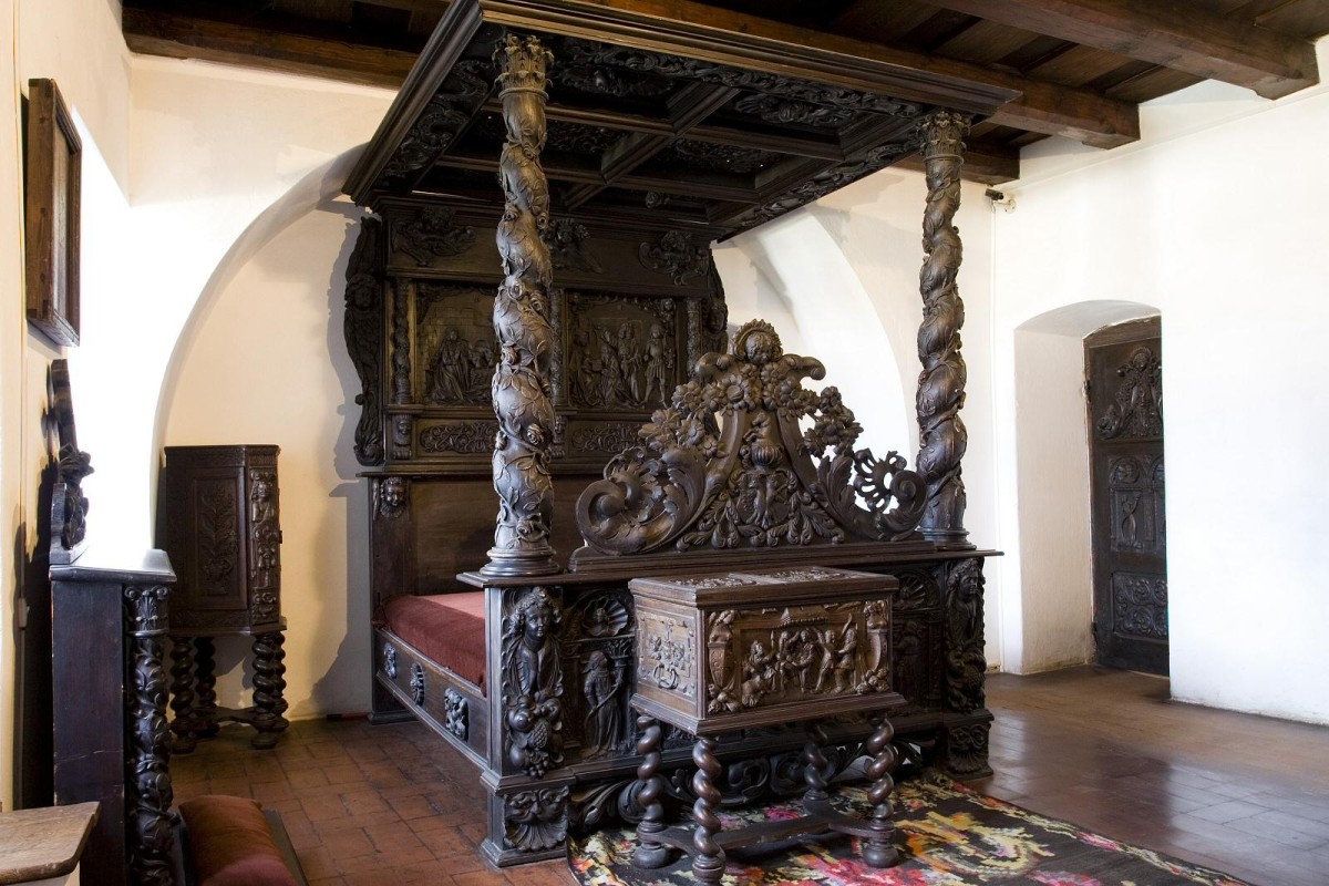 Halloween al castello di Dracula: ecco la dimora del Conte a Bran