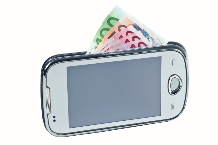 Bollette a 28 giorni, le istruzioni di Adiconsum per il rimborso