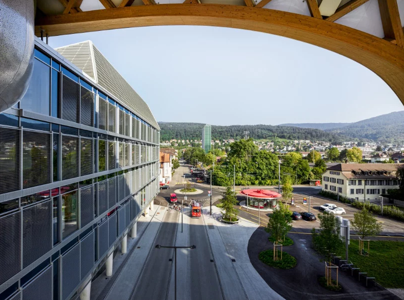 Dispone di cabine per effettuare chiamate private