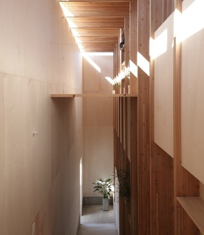 Stretto pero' ben organizzato