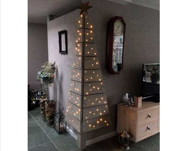 Delle luci per dargli un aspetto natalizio