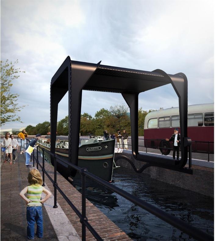 Si alza per consentire il passaggio delle barche