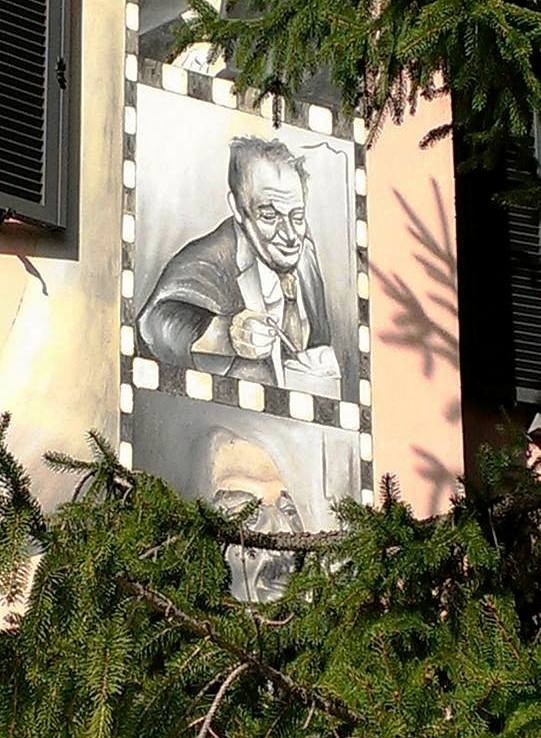 10007047_10203184793165819_225836373_n