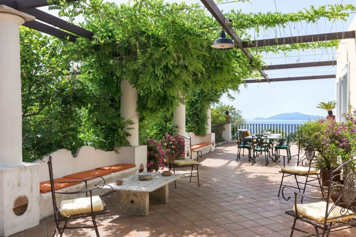 The panoramic terrace which surrounds the property