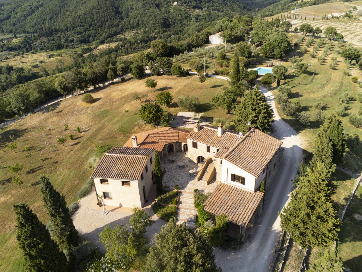 Un resort di lusso con maneggio in vendita nel cuore della Toscana