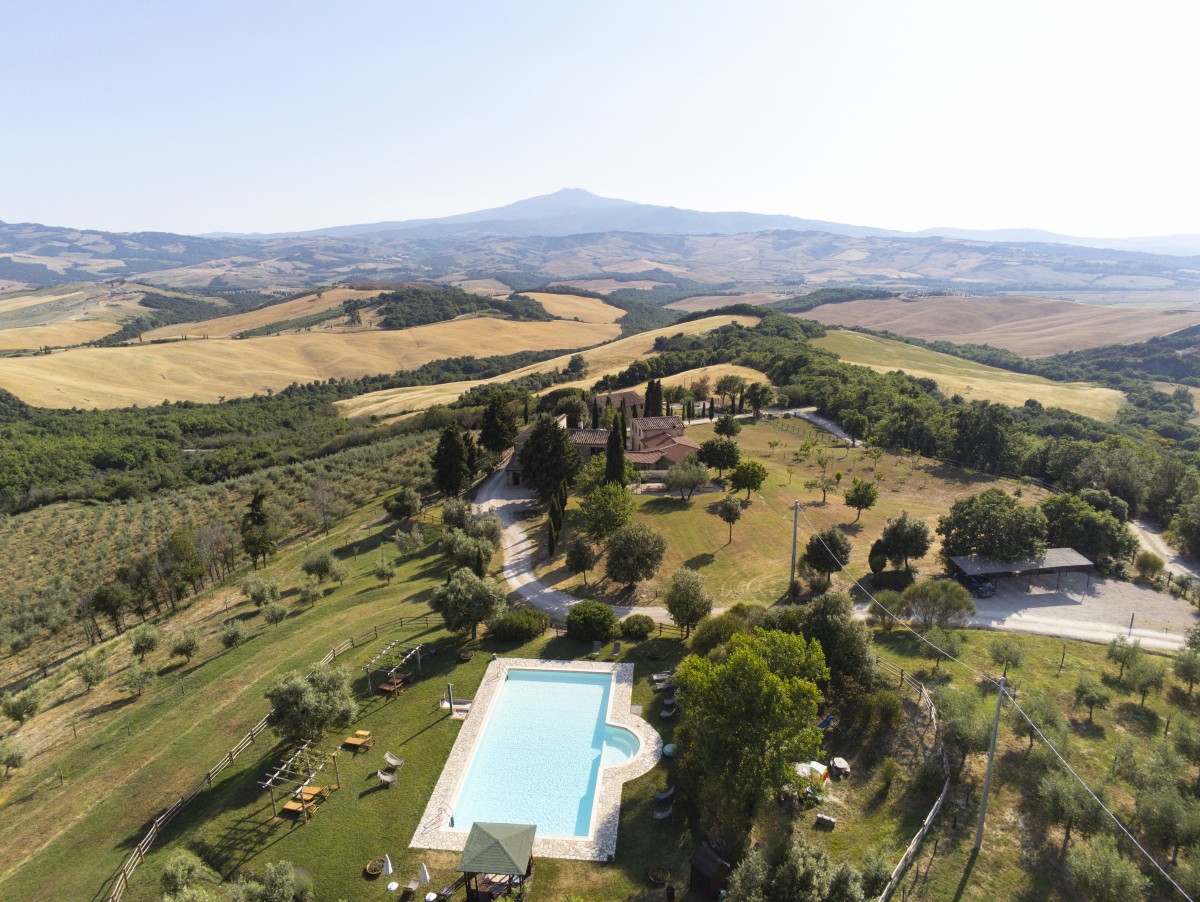 Un resort di lusso con maneggio in vendita nel cuore della Toscana