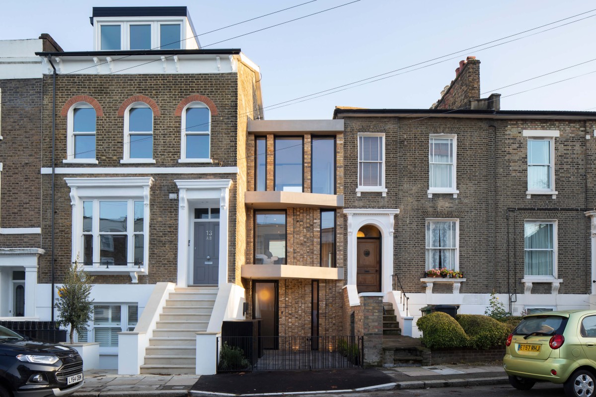 Piccola fuori, grande dentro: ecco gli spettacolari interni di questa casa vittoriana