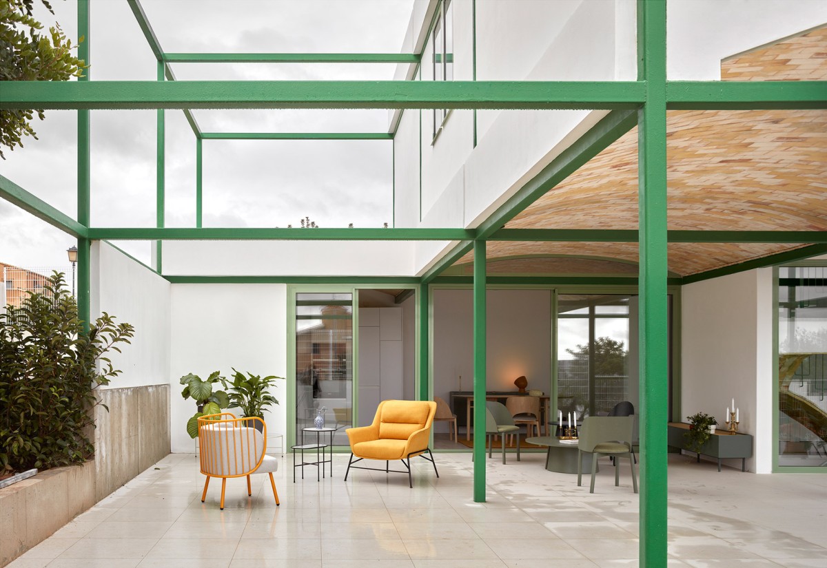 dezeen_1704_col_11