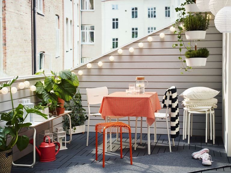 ikea-1525435625