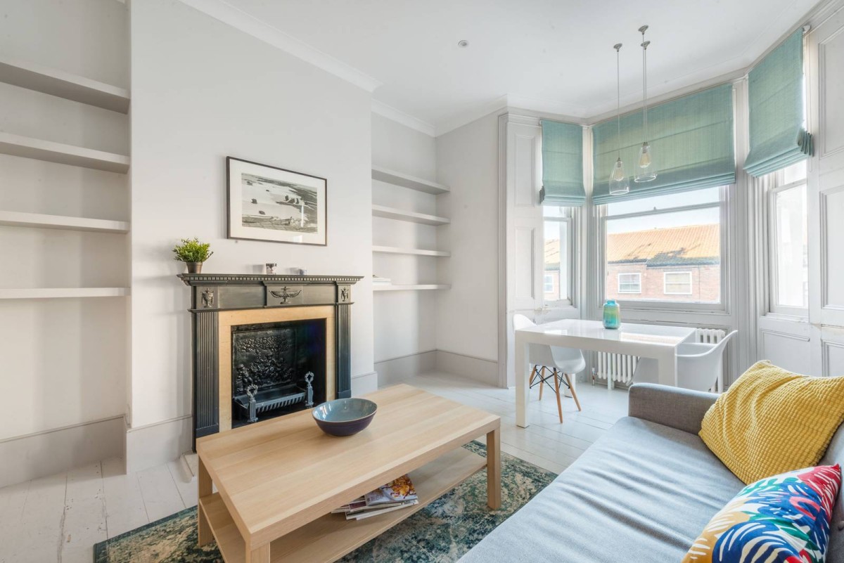 Un appartamento a Notting Hill, location da film a prezzo d'occasione