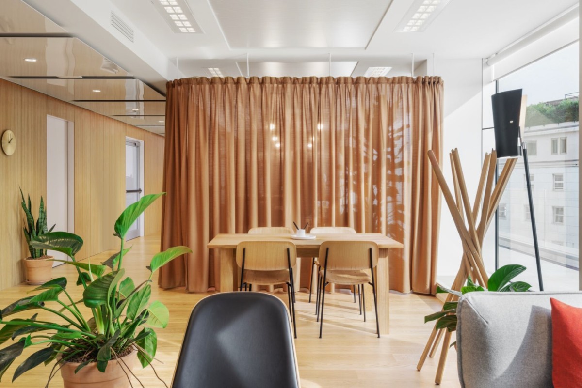 Coworking, pronto a Milano il nuovo Spaces in Piazza san Babila