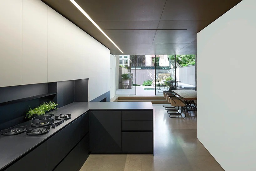 brownstone-house-1-5ef4f2f55f046