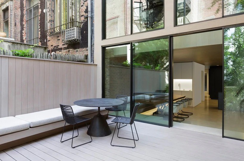 brownstone-house-1400