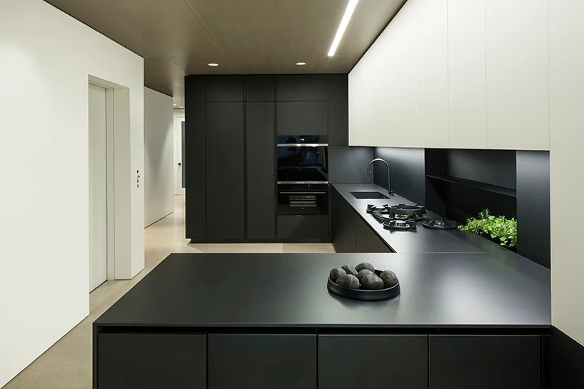 brownstone-house-2-5ef4f2f55f184