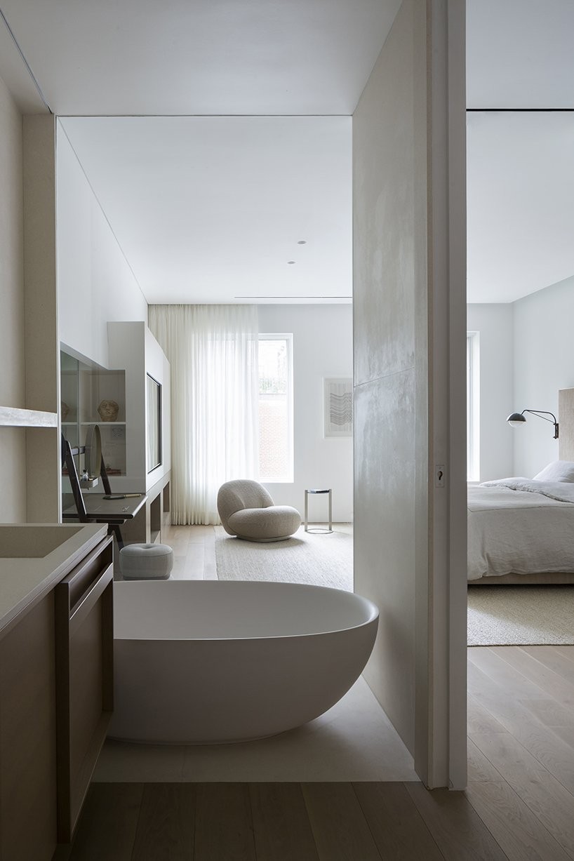 brownstone-house-6-5ef4f2f55f3bd