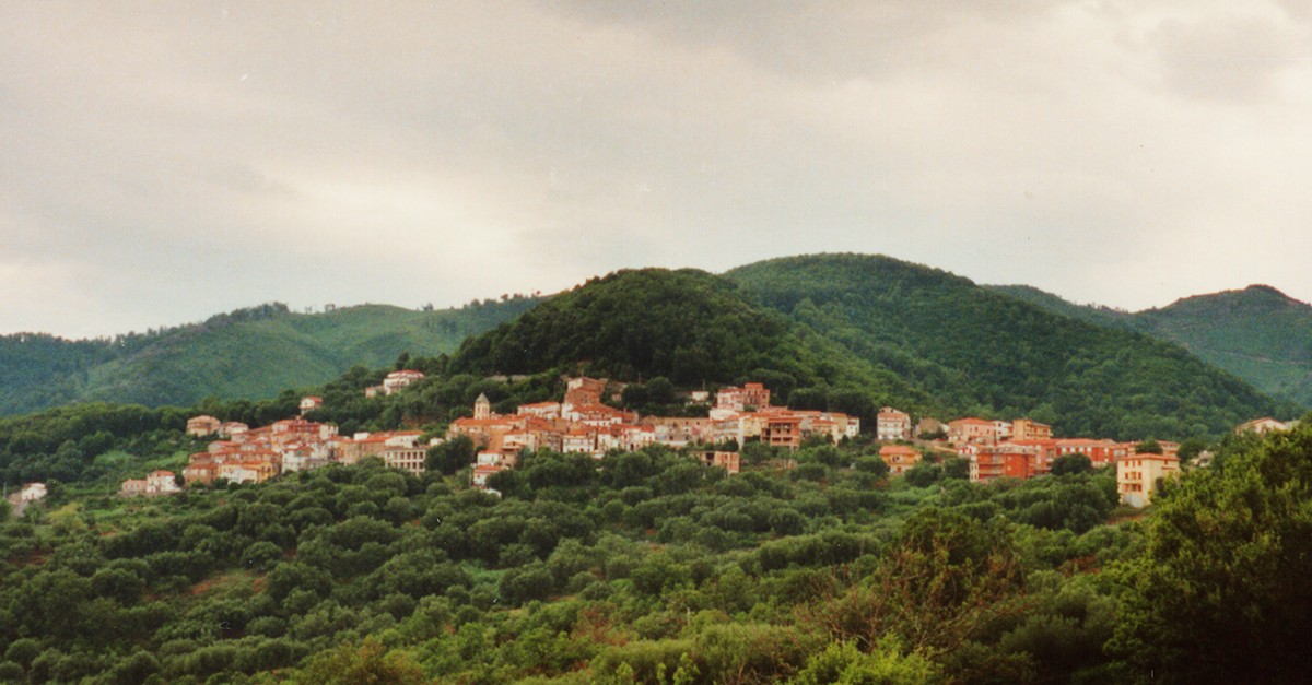 Un Comune nel Cilento offre alloggi a 2 euro per le vacanze estive