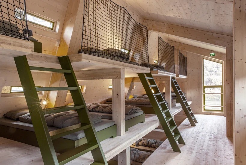 snohetta-pentagonal-hiking-cabin6