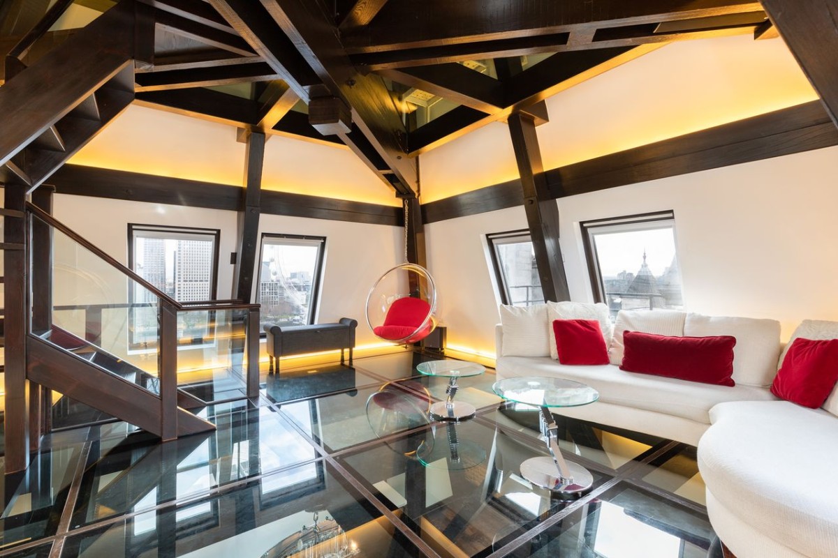 Un triplex nascosto nell'antica sede del Secret Intelligence Service a Londra