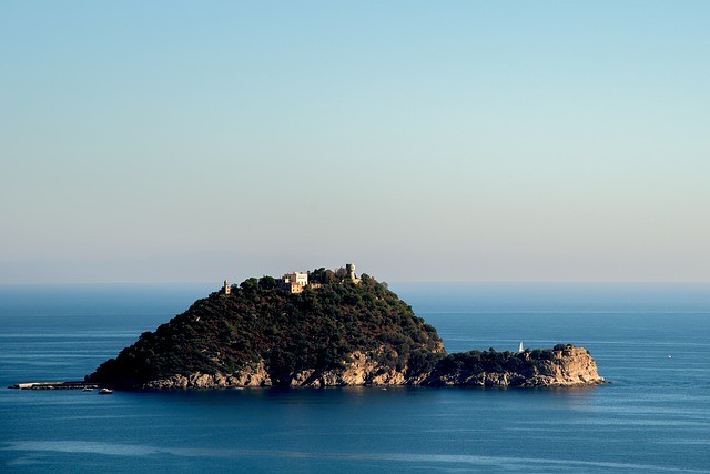 Venduta l'isola di Gallinara a un magnate ucraino per 10 milioni di euro