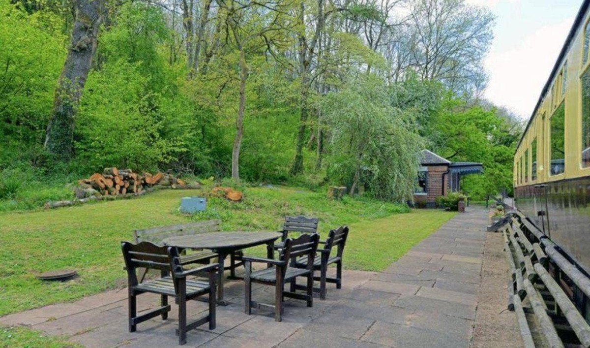 1704carriagehousecarrterrace