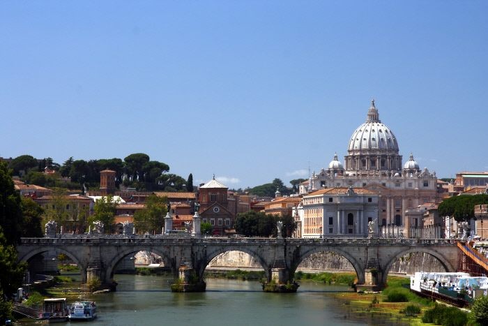 Quanto costa una casa con terrazzo nelle principali città italiane