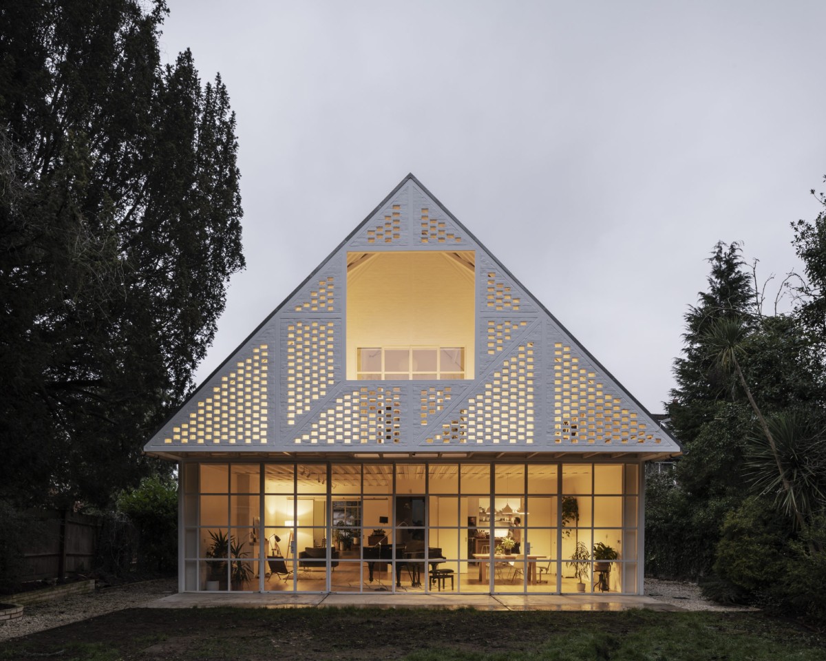 Innovazione e creatività in questa fantastica casa in stile neotudor alla periferia di Londra