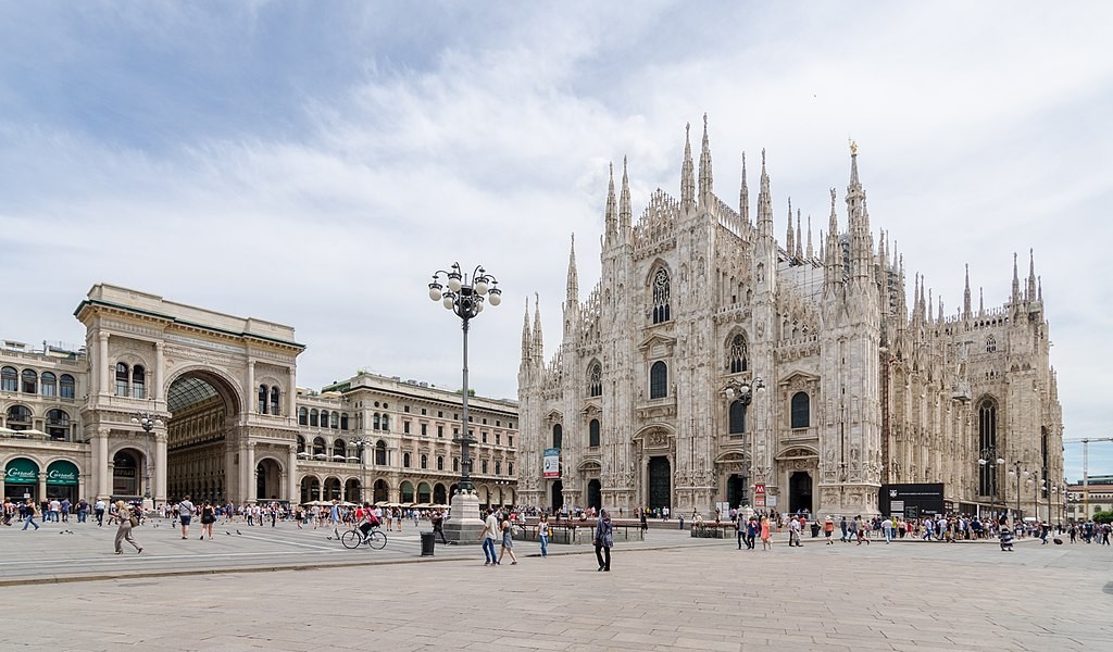 Parte "Fly to Milano": terza notte gratis in hotel per chi vola e soggiorna in città