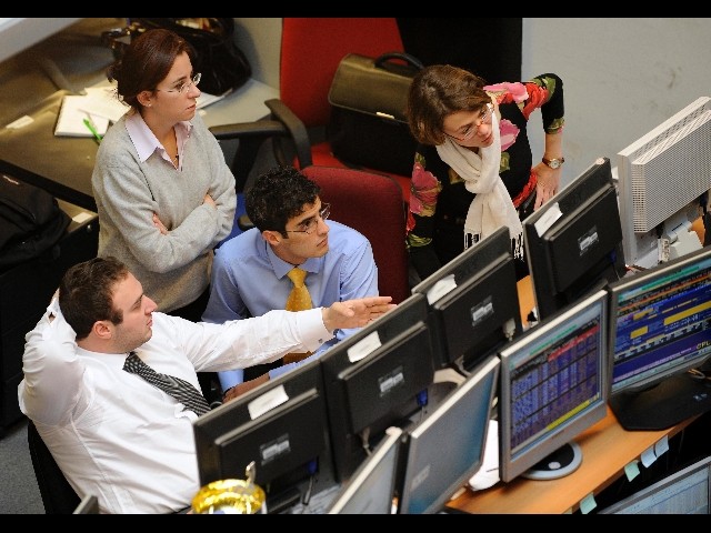 Borsa: Europa conferma calo, future Wall Street negativi