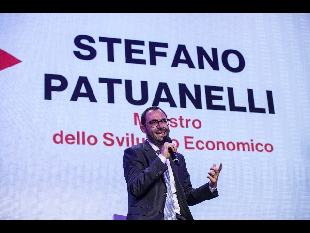 Ania: Patuanelli,14,2 mln di case in aree a rischio sisma alto