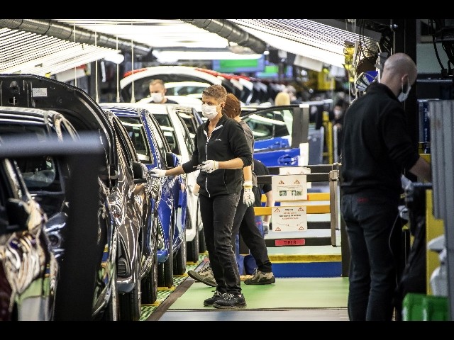 Auto: primo segno positivo Europa, +1,1% a settembre