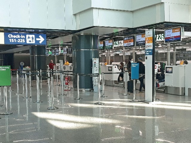 Aeroporti:traffico a livelli 1995,marzo-settembre -83%