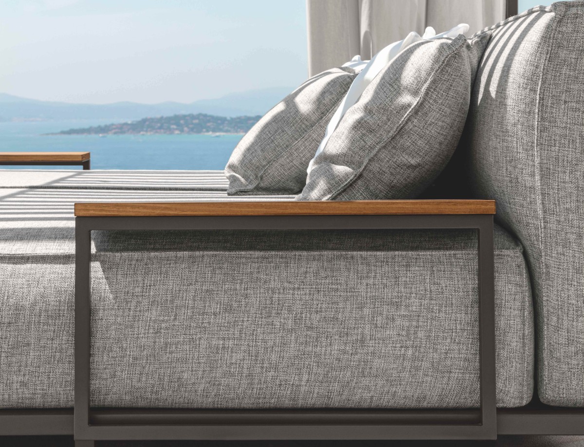 Arredare gli esterni con soluzioni di design progettate da talenti mondiali