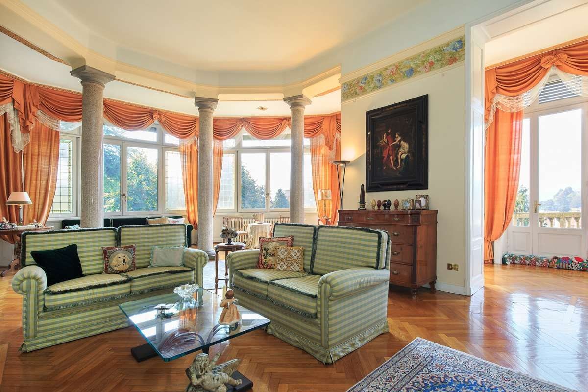 Das Haus wurde restauriert und behält seine Originalelemente bei Das Haus wurde restauriert und behält seine Originalelemente bei