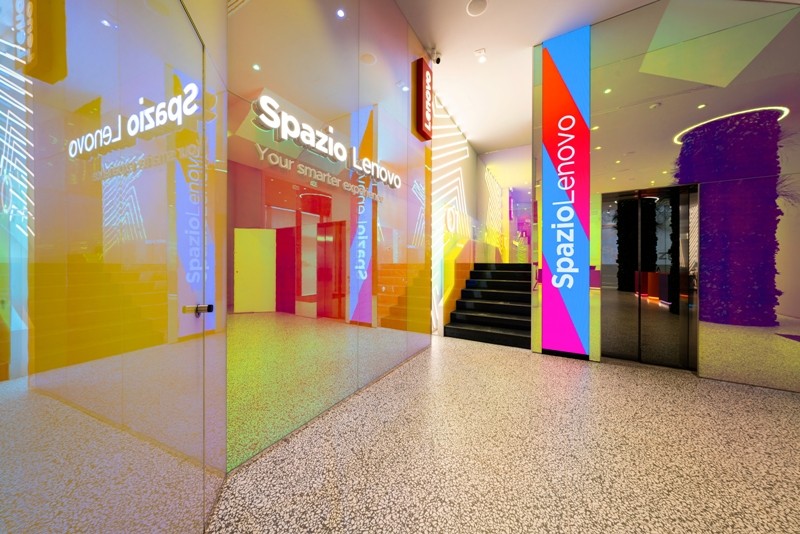 Alla scoperta dello spazio Lenovo a Milano con il designer Alessandro Luciani