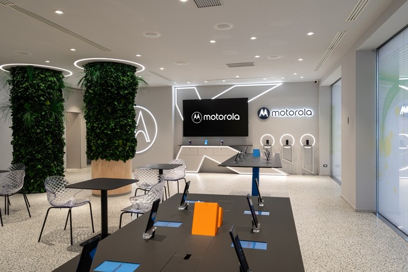 Alla scoperta dello spazio Lenovo a Milano con il designer Alessandro Luciani