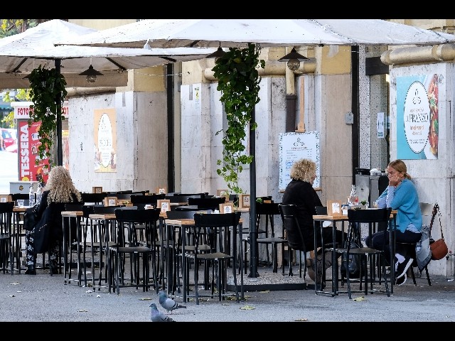 Confcommercio, è di nuovo crollo consumi, -8% a ottobre