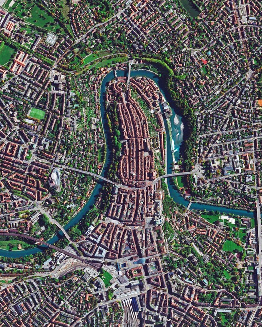 bern-dailyoverview-maxartechnologies