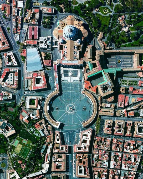 vatican_city-dailyoverview-maxartecnologies