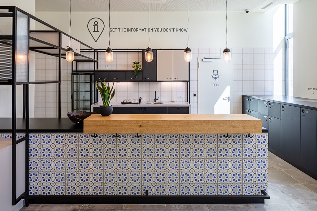 milestone_porto_asprela_office_reception_cww.markus-kaiser.at_