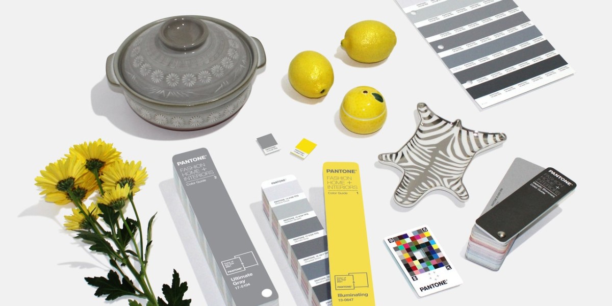 Giallo e grigio sono i colori Pantone 2021 per trasmettere forza, energia e speranza