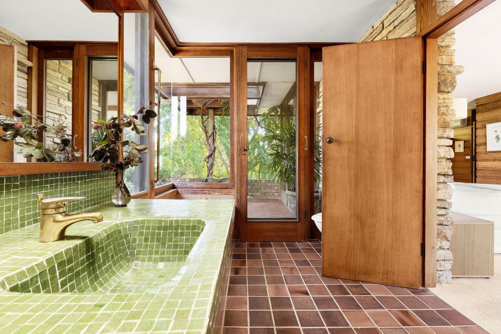 old-northern-road-castle-hill-nsw-australia-6