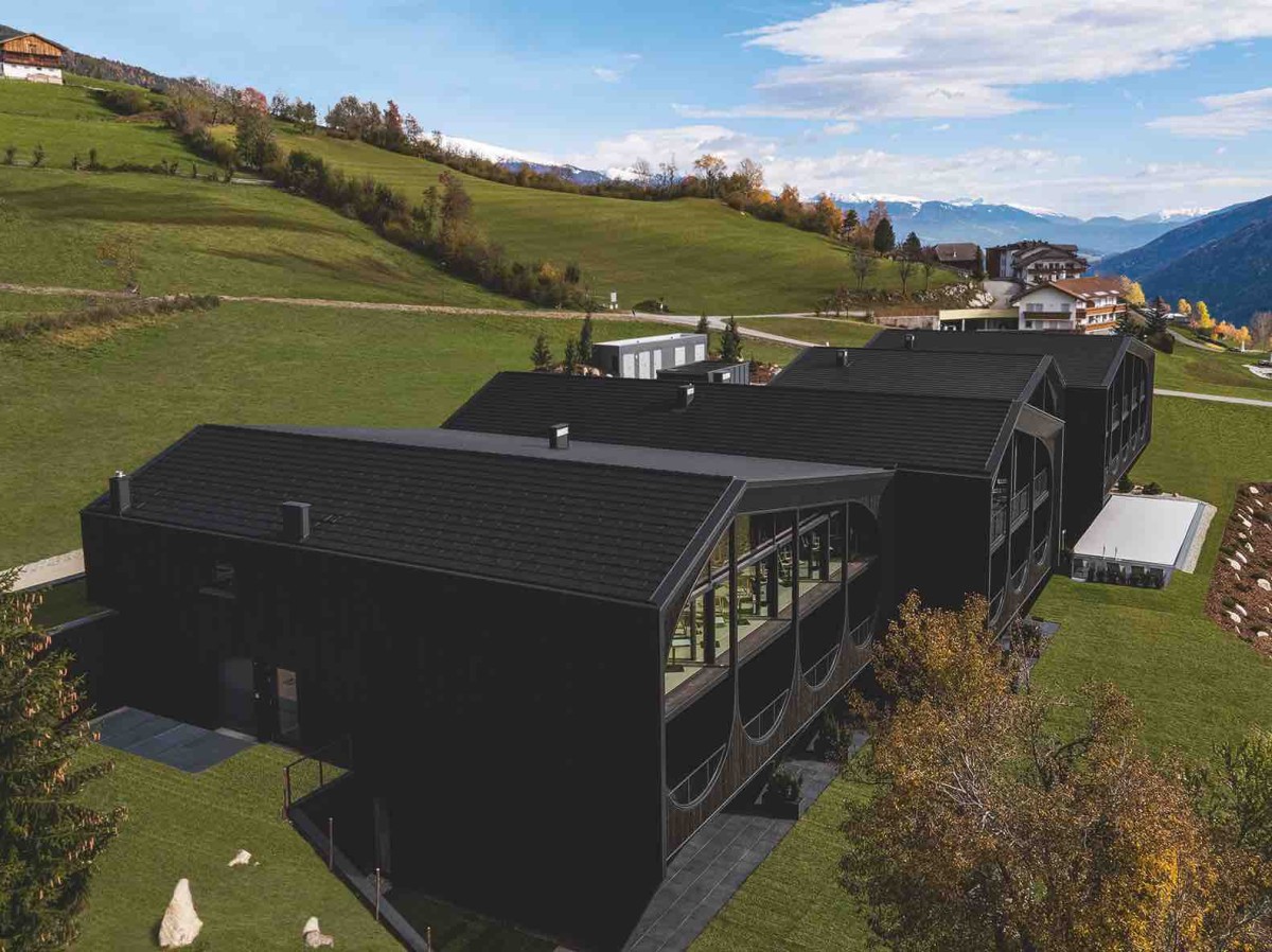 Un antico maso tirolese reinterpretato in chiave moderna