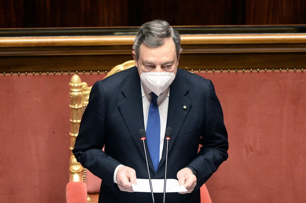 ##Draghi vaccinato, stretta su estero ma "segnale" su aperture