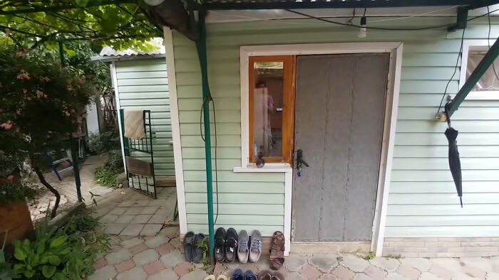 Come è vivere in un appartamento da 100 dollari al mese in Russia