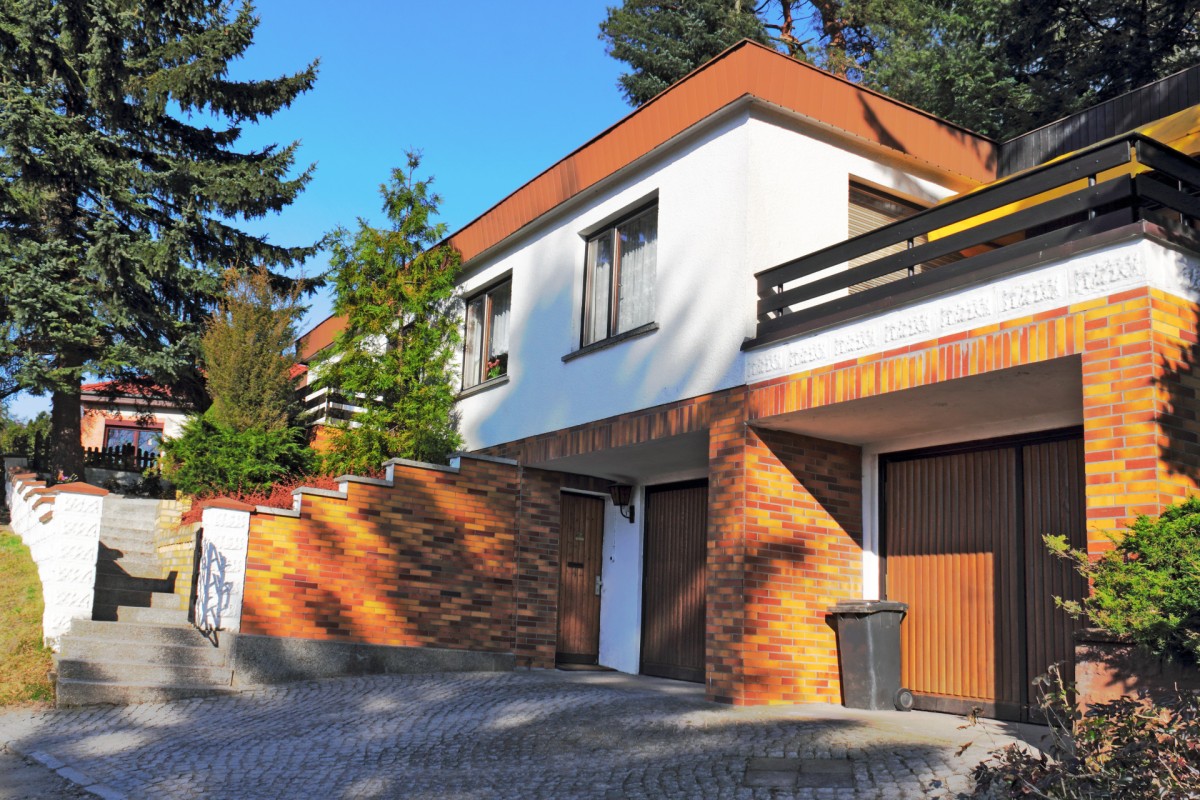 Trasformare il tetto del garage in un terrazzo: come fare e quali permessi chiedere