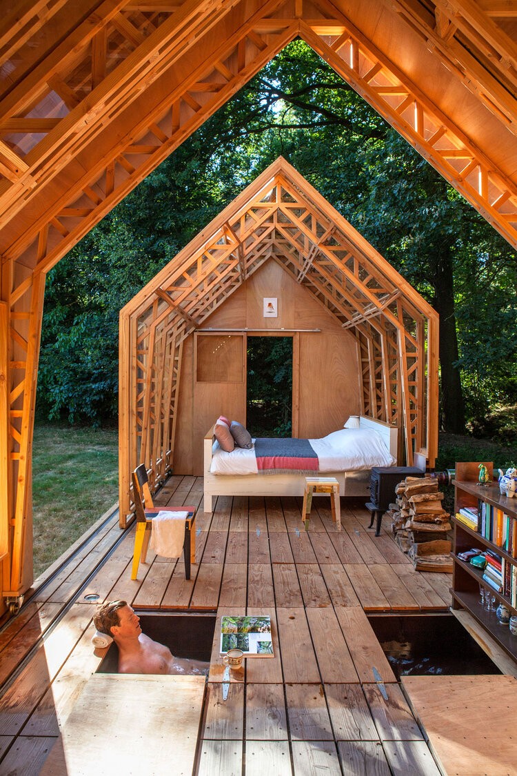 Un modo originale per nascondere l'angolo bagno