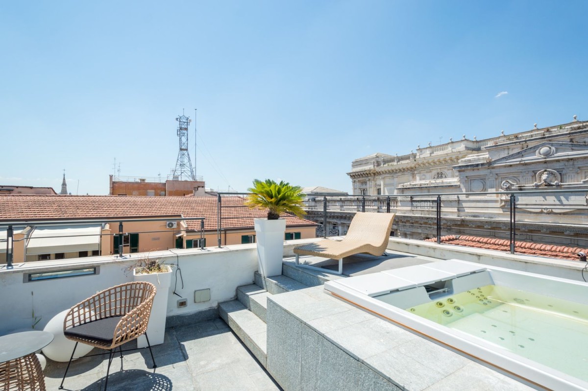 Ce magnifique penthouse est à vendre à Rome