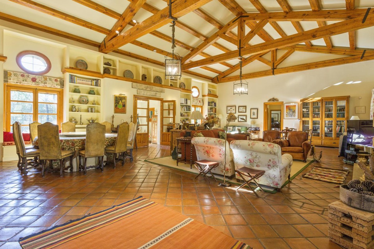 Un bel rustico nella valle del Tiétar cerca un nuovo proprietario per 2 milioni