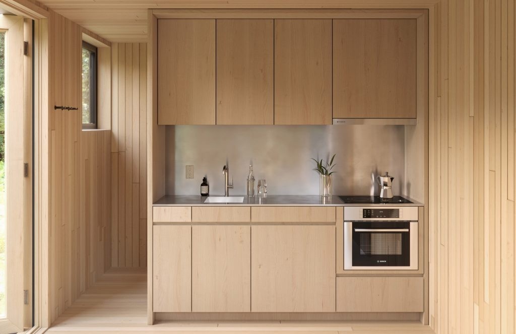 arcana-mirrored-cabins-canada-06