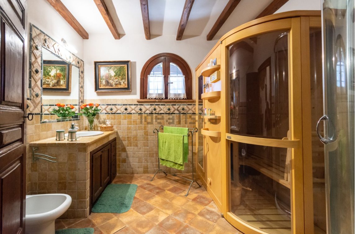 Questo splendido casale con piscina a Capalbio è in vendita su idealista per 2,2 milioni